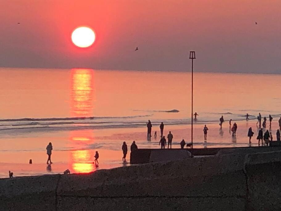 Poets Rest, Free Parking, Ev Socket Fees Apply Walk To Beach Brighton Екстер'єр фото